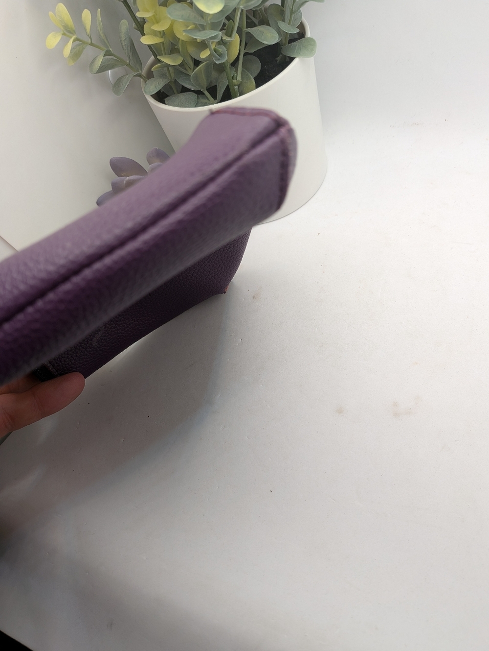 Harley-Davidson Purple Pebbled Leather Zip  Pouch - Picture 6 of 6